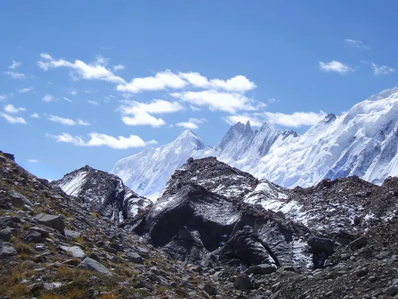 Biafo_Glacier_Hispar